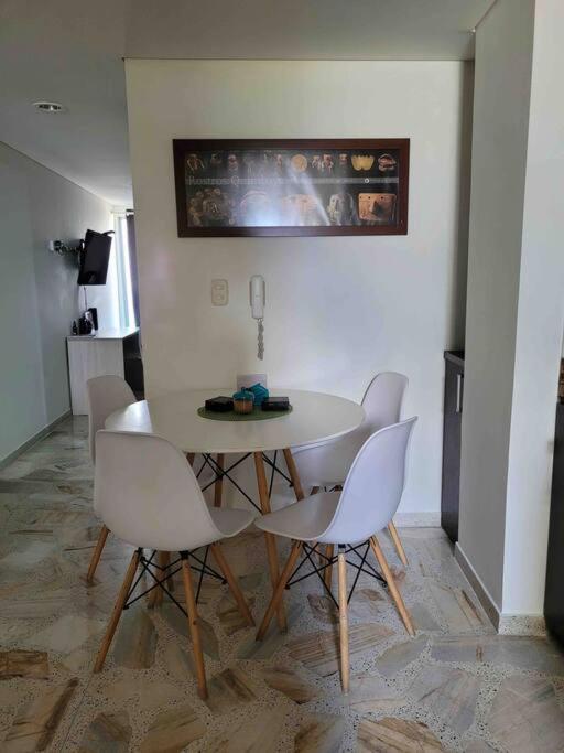 Apartamento Acogedor Barrio La Floresta *